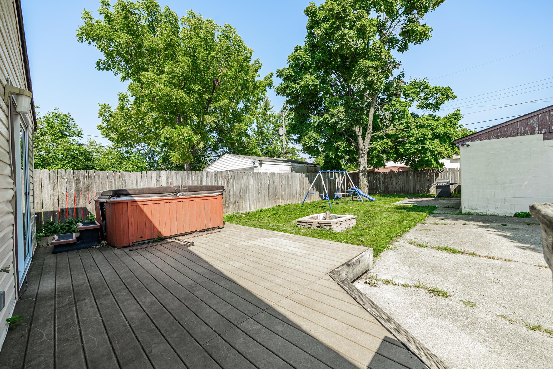 3930 Briggs Road Columbus, OH 43228 - Photo 45 of 59 3930 Briggs Road 055