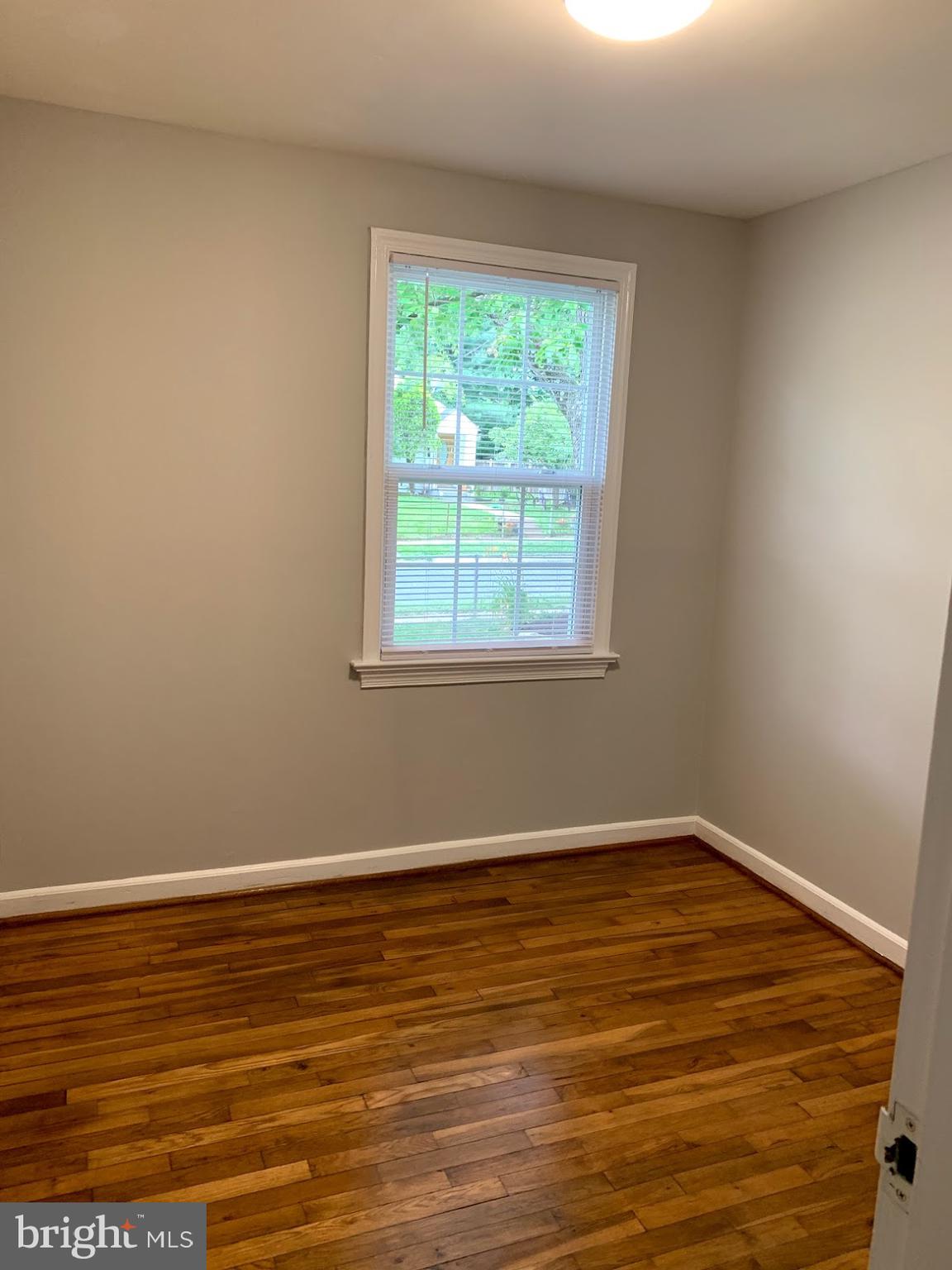 508 Pinewood Road Rockville, MD 20850 - Photo 20 of 29 Bedroom 3