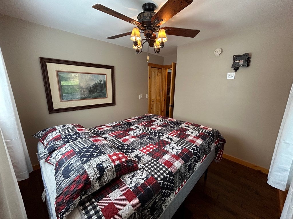 21240 Locust Branch Road Damascus, VA 24236 - Photo 43 of 57 Gallery Image 43