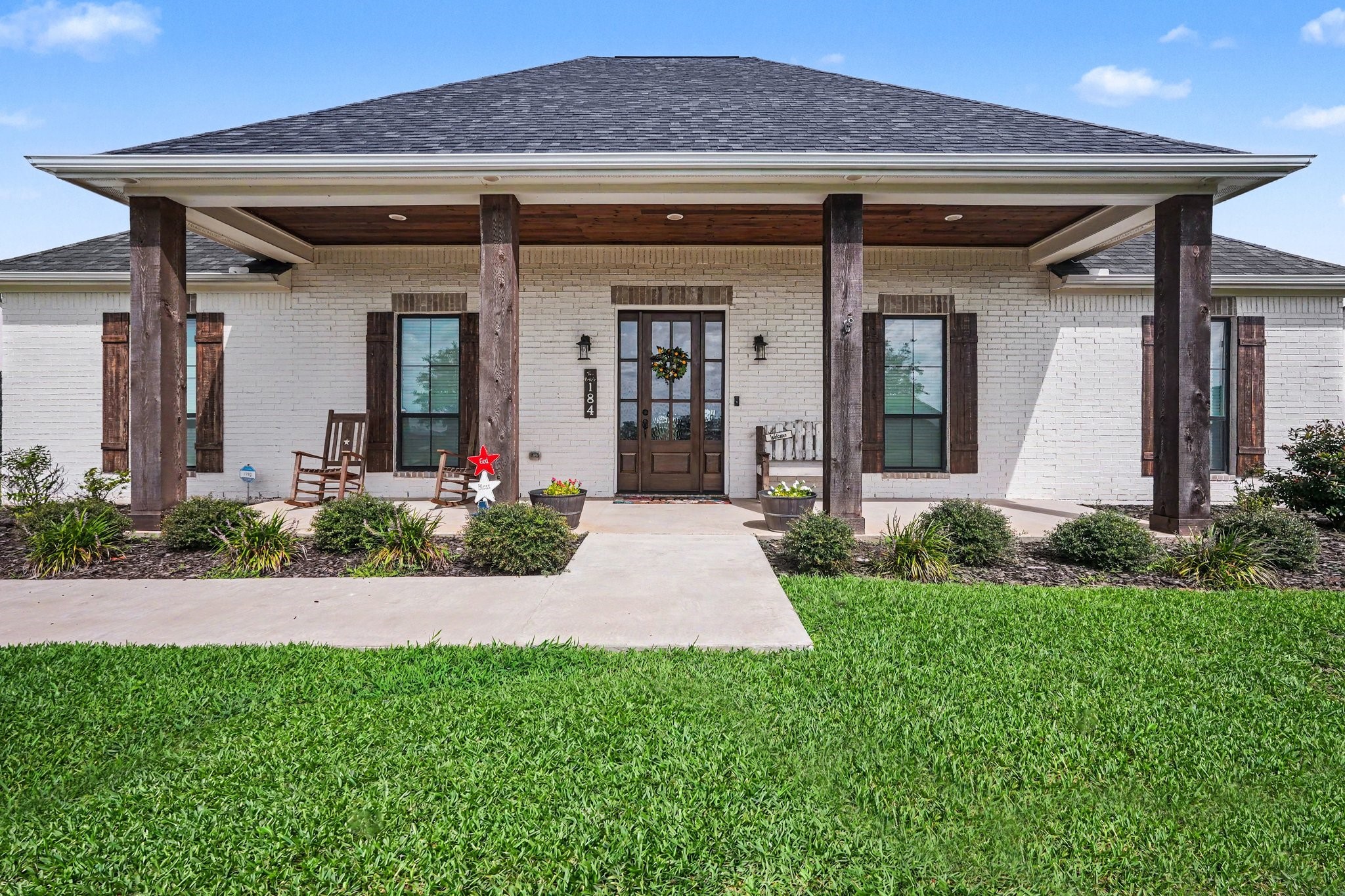184 Randi Road Bellville, TX 77418 - Photo 5 of 26 Gallery Image 5