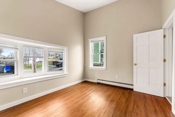 $3,100 | 9 Maple Circle, Unit 1, Marblehead, MA 01945