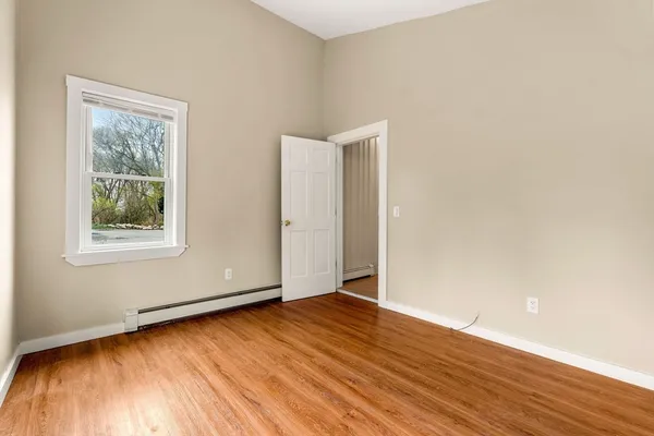 $3,100 | 9 Maple Circle, Unit 1, Marblehead, MA 01945