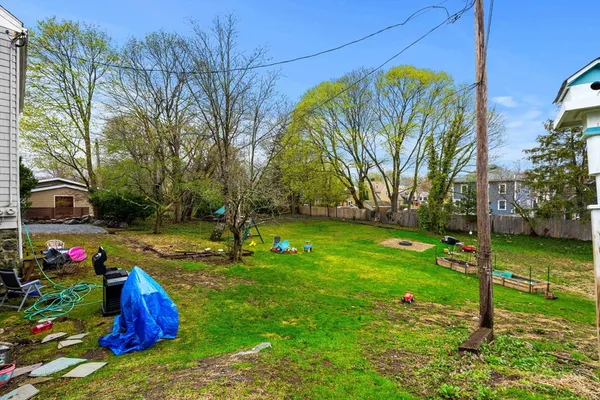 $3,100 | 9 Maple Circle, Unit 1, Marblehead, MA 01945