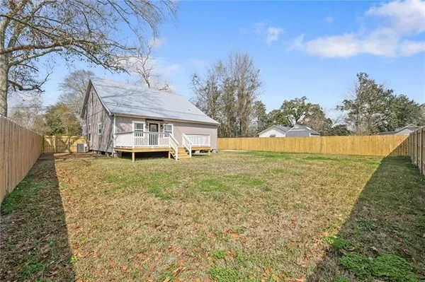 $1,800 | 521 West Magnolia Street, Ponchatoula, LA 70454