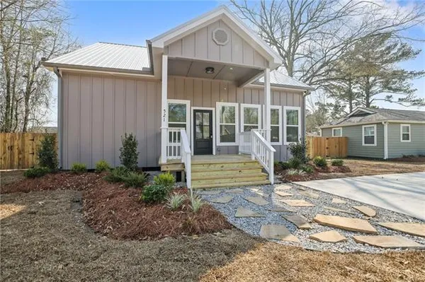 $1,800 | 521 West Magnolia Street, Ponchatoula, LA 70454