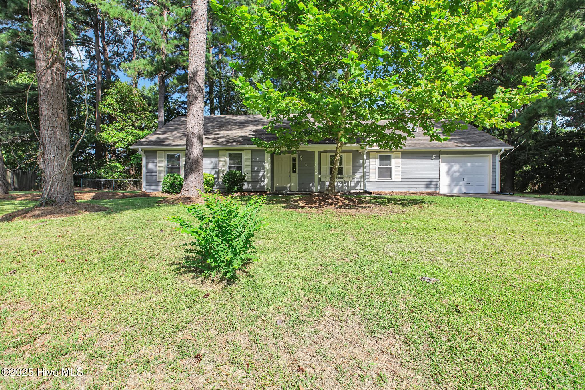 821 Shadowridge Road Jacksonville, NC 28546 - Photo 1 of 25 front