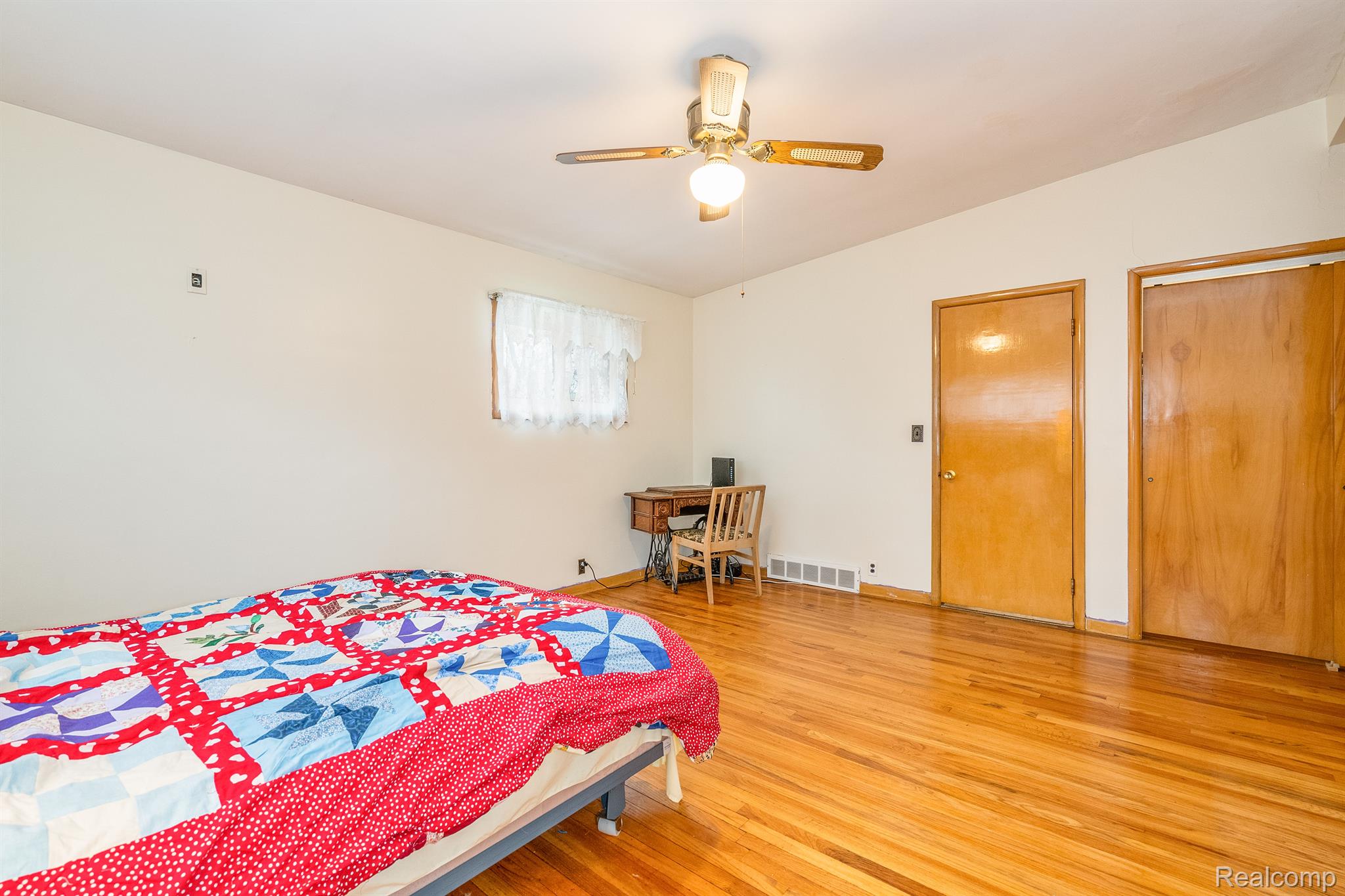 16121 Haggerty Road Belleville, MI 48111 - Photo 39 of 60 Gallery Image 39