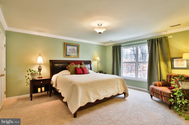 $685,000 | 9823 Bolton Village Court, Fairfax, VA 22032