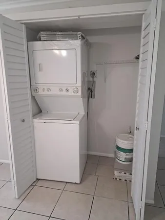 $1,750 | 2671 Riverside Drive, Unit 6, Coral Springs, FL 33065