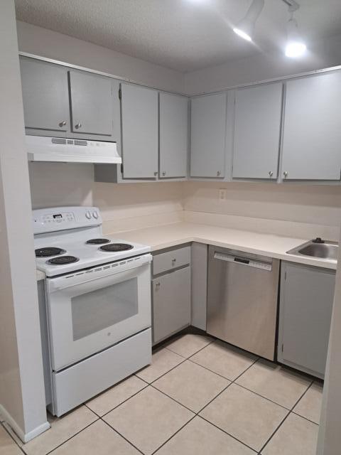 2671 Riverside Drive, Unit 6 Coral Springs, FL 33065 - Photo 5 of 16 20260407_123909