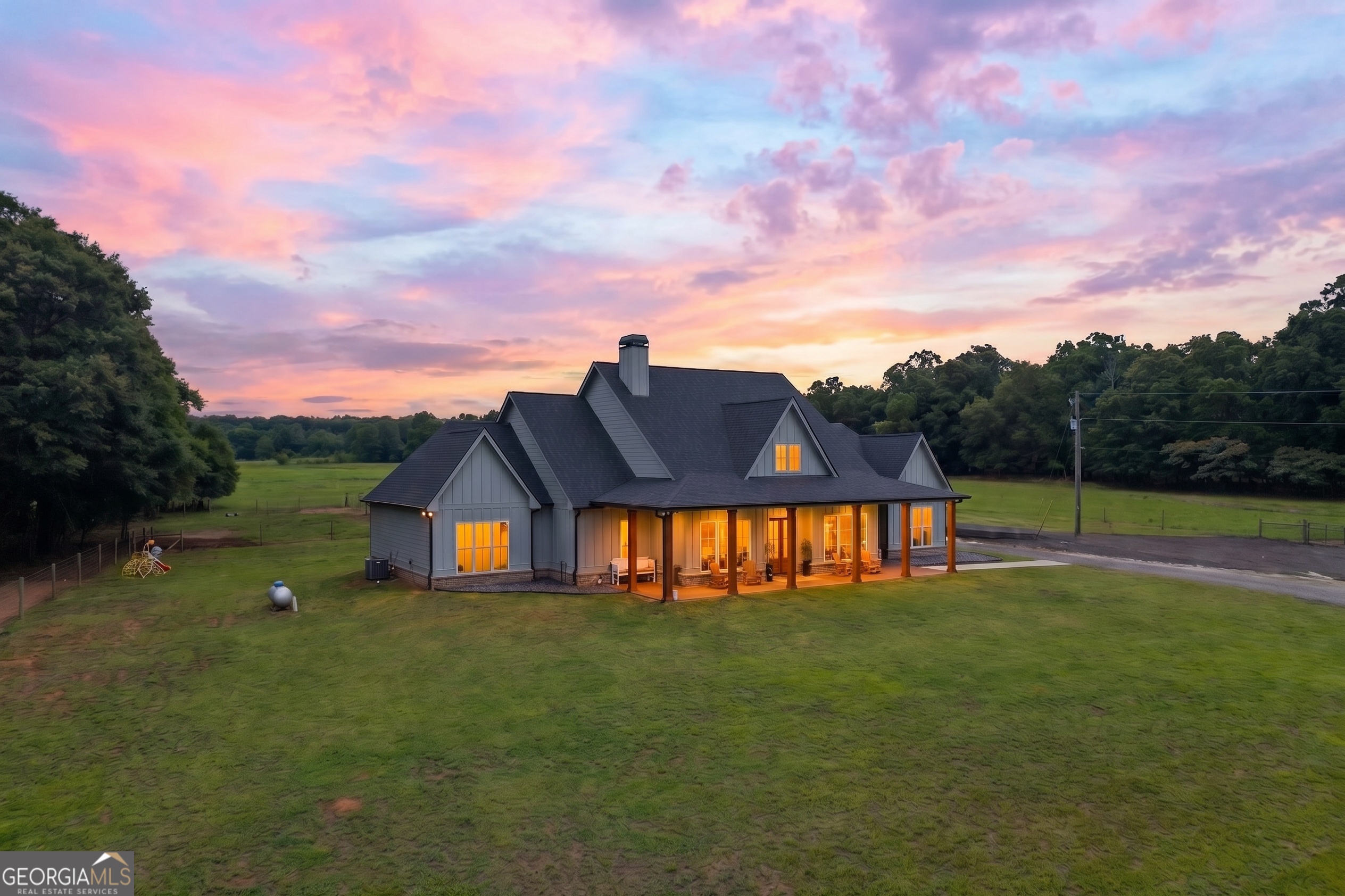 3850 Hog Mountain Road Watkinsville, GA 30677 - Photo 4 of 108