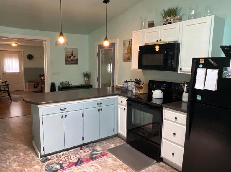 27 Reach Road Presque Isle, ME 04769 - Photo 63 of 82 Attached executive apartment kitchen
