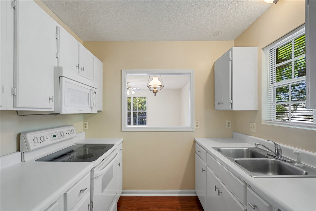 4322 Lexington Way Anderson, SC 29621 - Photo 15 of 32