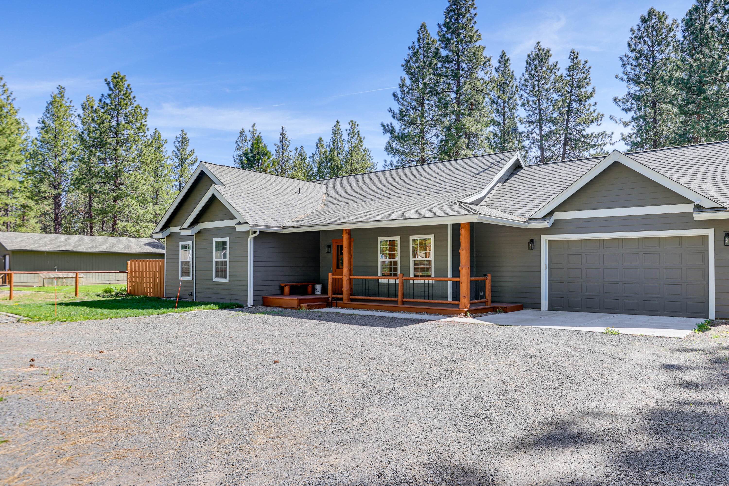 59922 Navajo Road Bend, OR 97702 - Photo 35 of 49 Set-0020