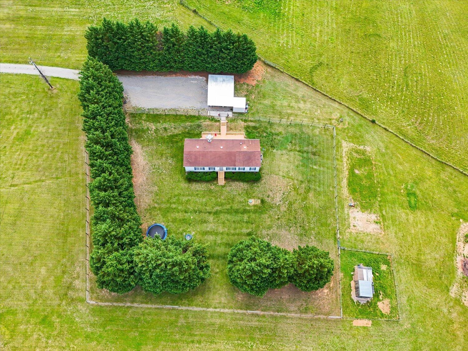 1107 Green Mountain Road Vinton, VA 24179 - Photo 40 of 41 39-1107 Green Mountain-39