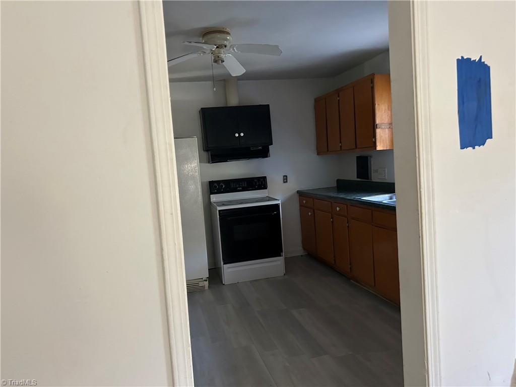 1715 Ringold Road Greensboro, NC 27405 - Photo 18 of 20 Gallery Image 18