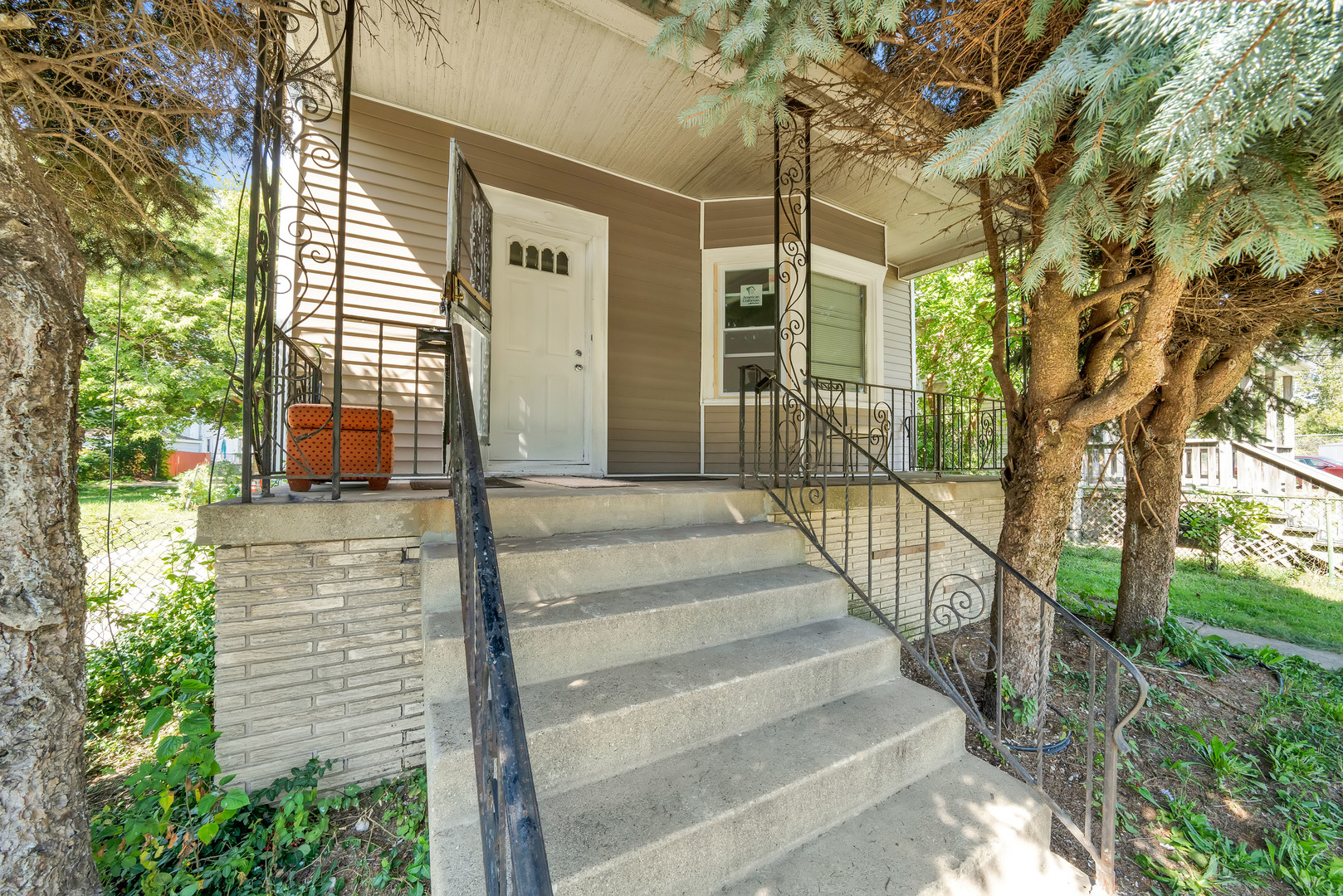 11548 South State Street Chicago, IL 60628 - Photo 1 of 22