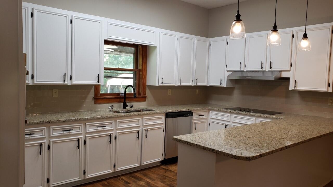 150 Falcon Court Hodges, SC 29653 - Photo 9 of 30