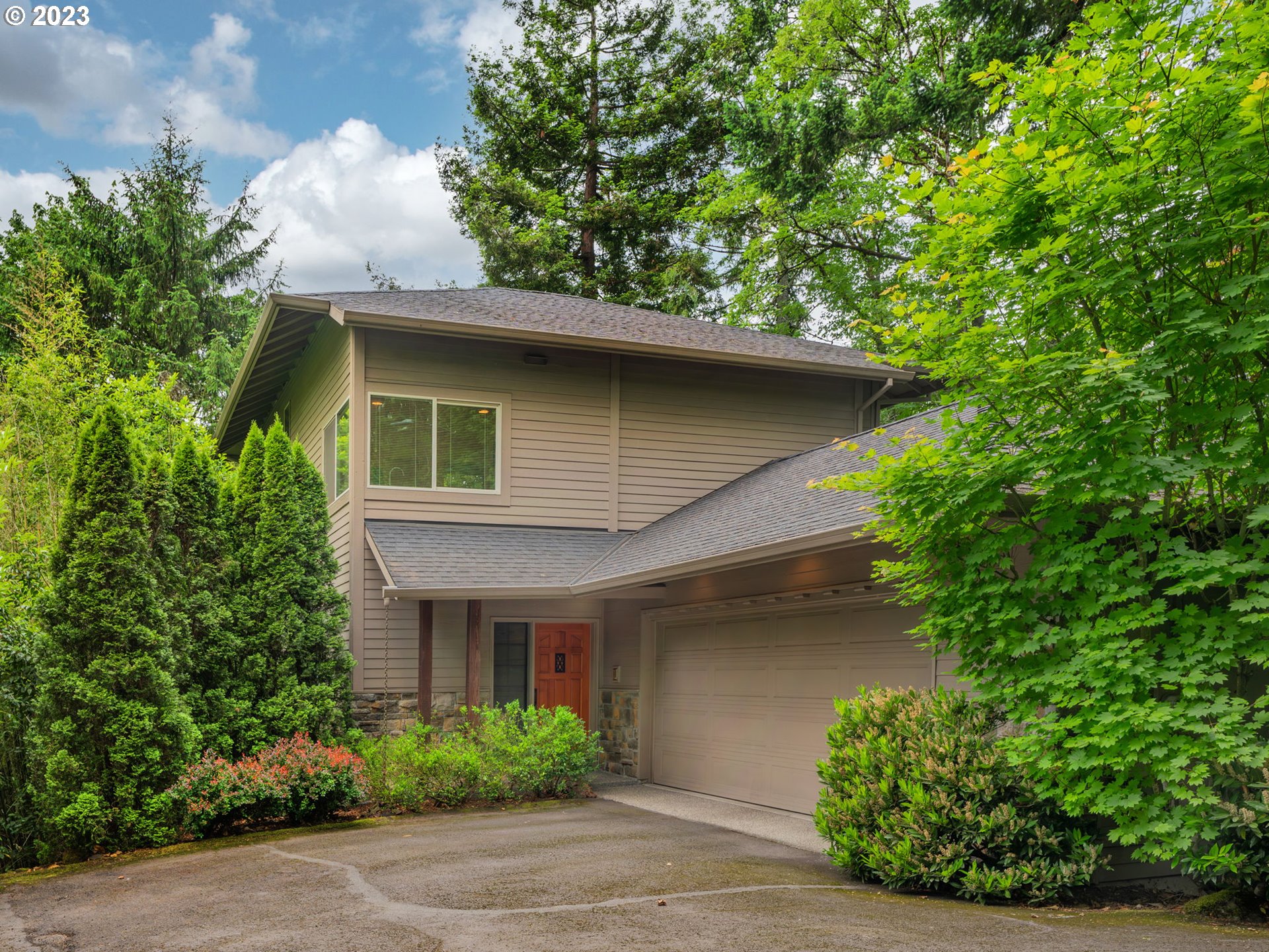 4249 Southwest Dosch Road Portland, OR 97239 - Photo 5 of 45 Gallery Image 5