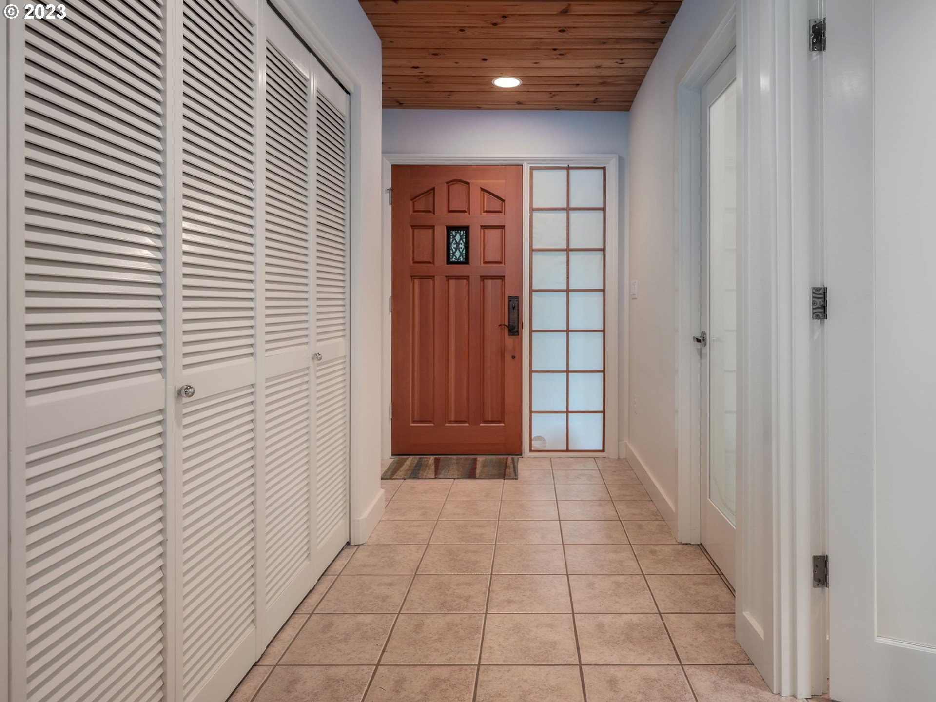 4249 Southwest Dosch Road Portland, OR 97239 - Photo 7 of 45 Gallery Image 7