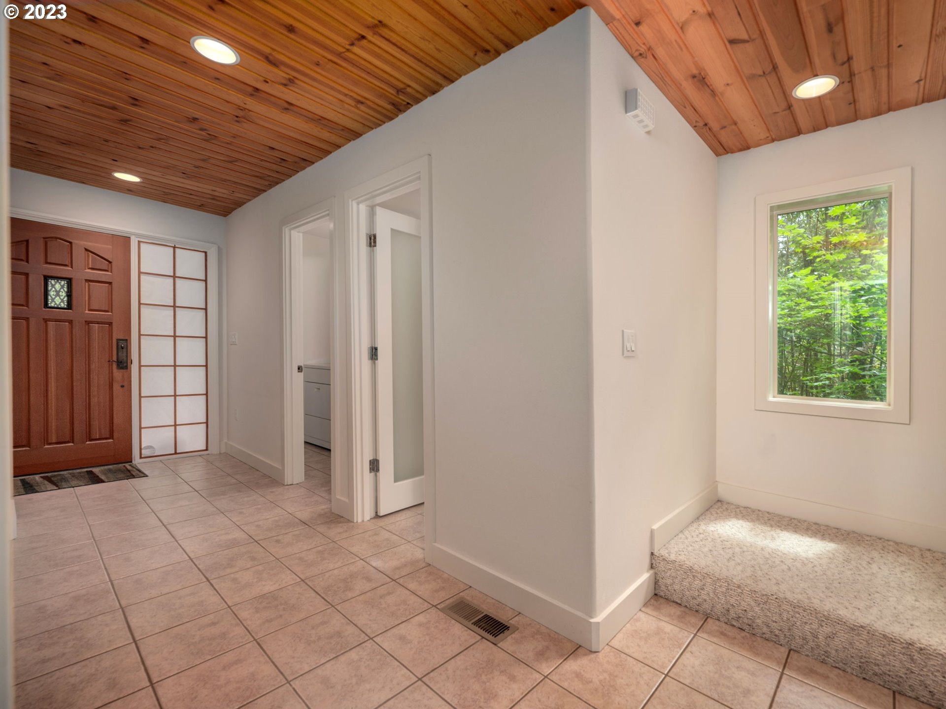 4249 Southwest Dosch Road Portland, OR 97239 - Photo 8 of 45 Gallery Image 8