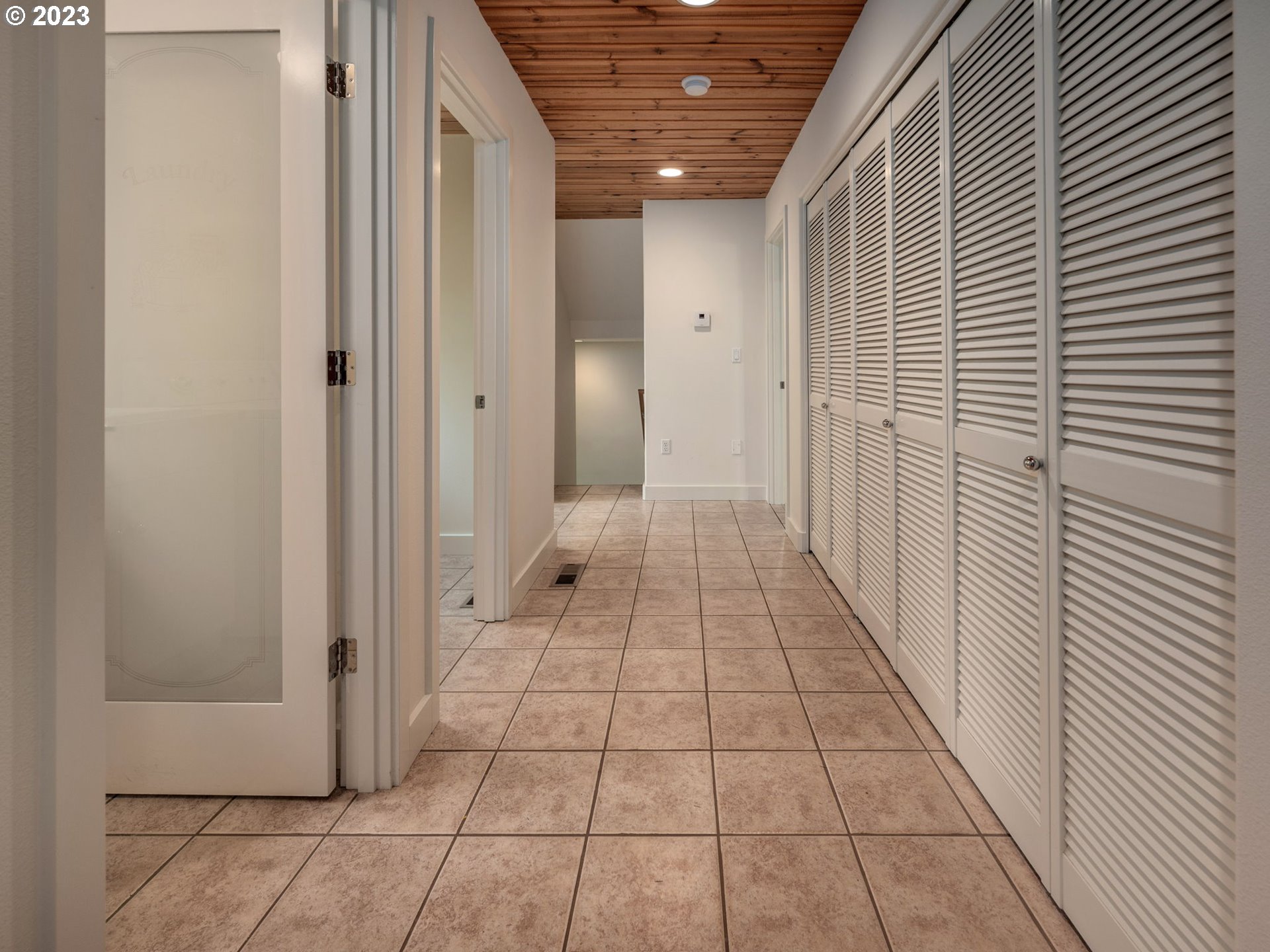4249 Southwest Dosch Road Portland, OR 97239 - Photo 9 of 45 Gallery Image 9