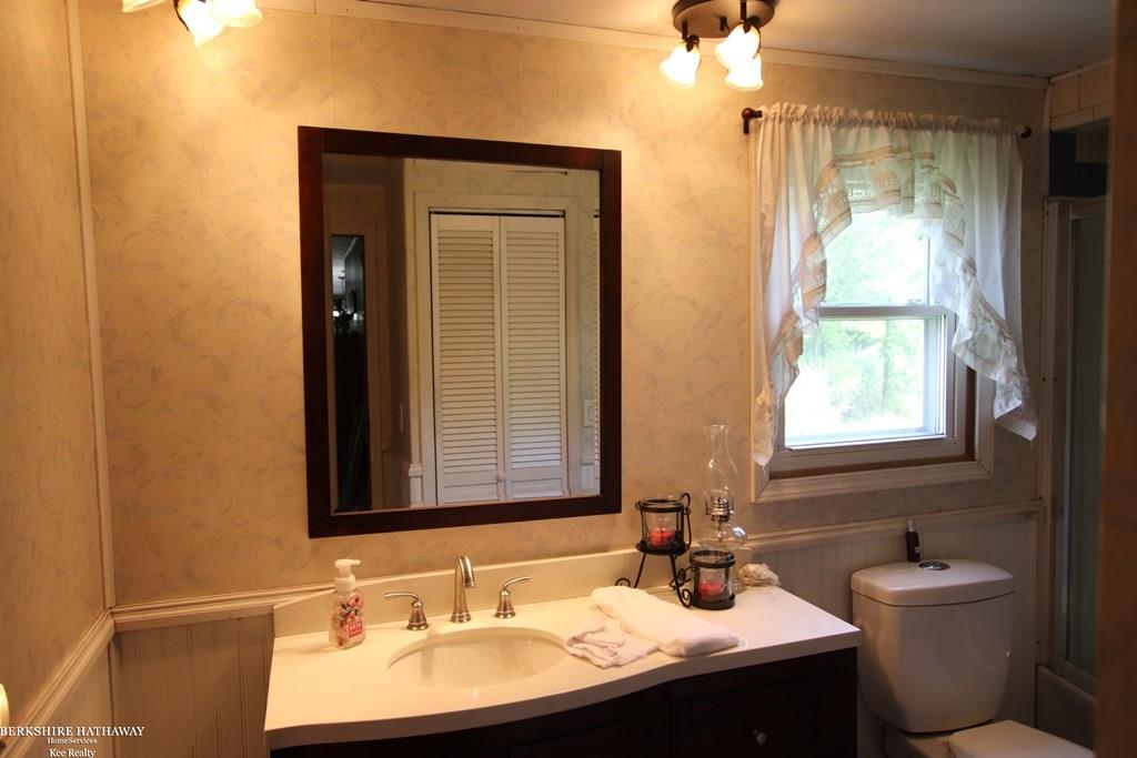5053 Davis Road St. Clair, MI 48079 - Photo 16 of 32 50020577-15.JPG