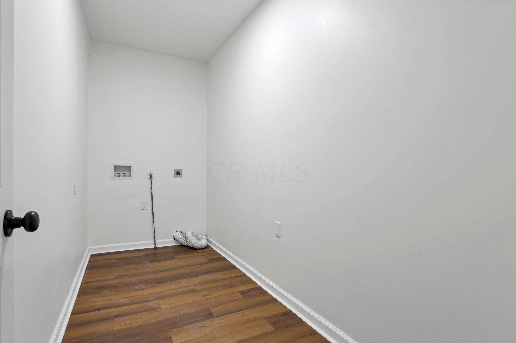 6258 Faircrest Road Columbus, OH 43229 - Photo 20 of 33 16-web-or-mls-0V3A8640