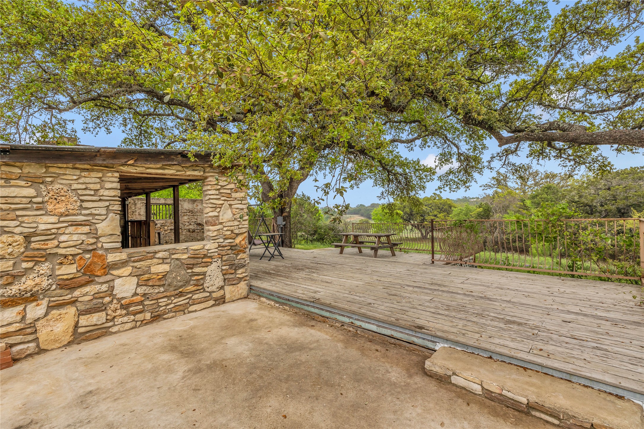 123 Rocky Road Hye, TX 78635 - Photo 17 of 40