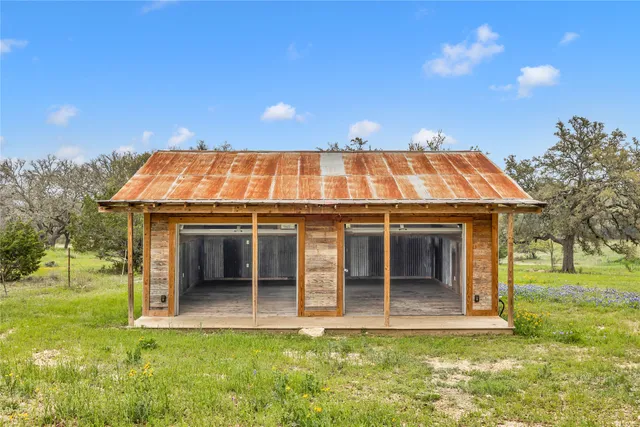 $1,150,000 | 123 Rocky Road, Hye, TX 78635