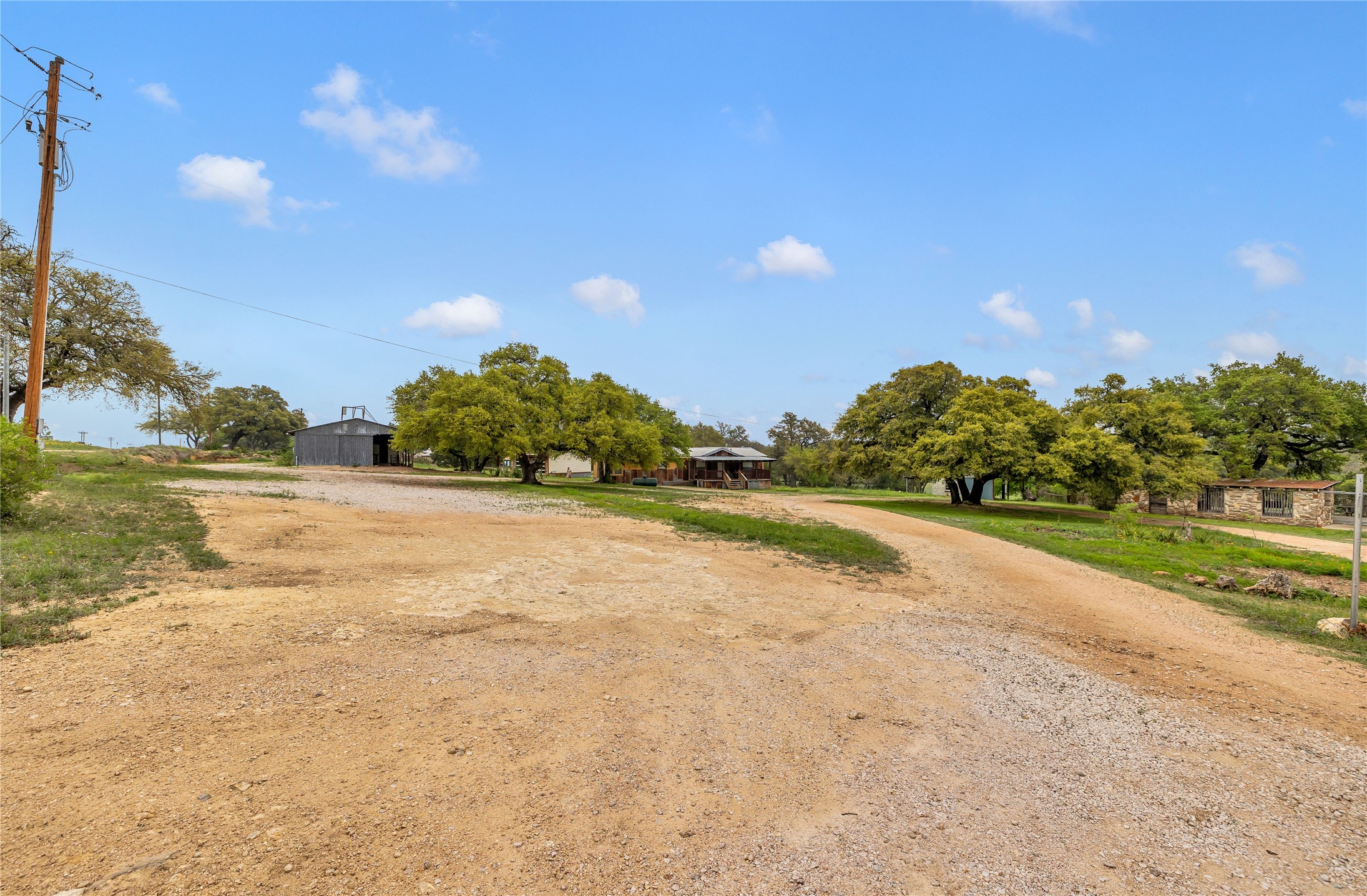 123 Rocky Road Hye, TX 78635 - Photo 35 of 40