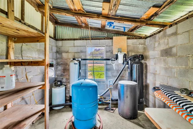 $1,150,000 | 123 Rocky Road, Hye, TX 78635