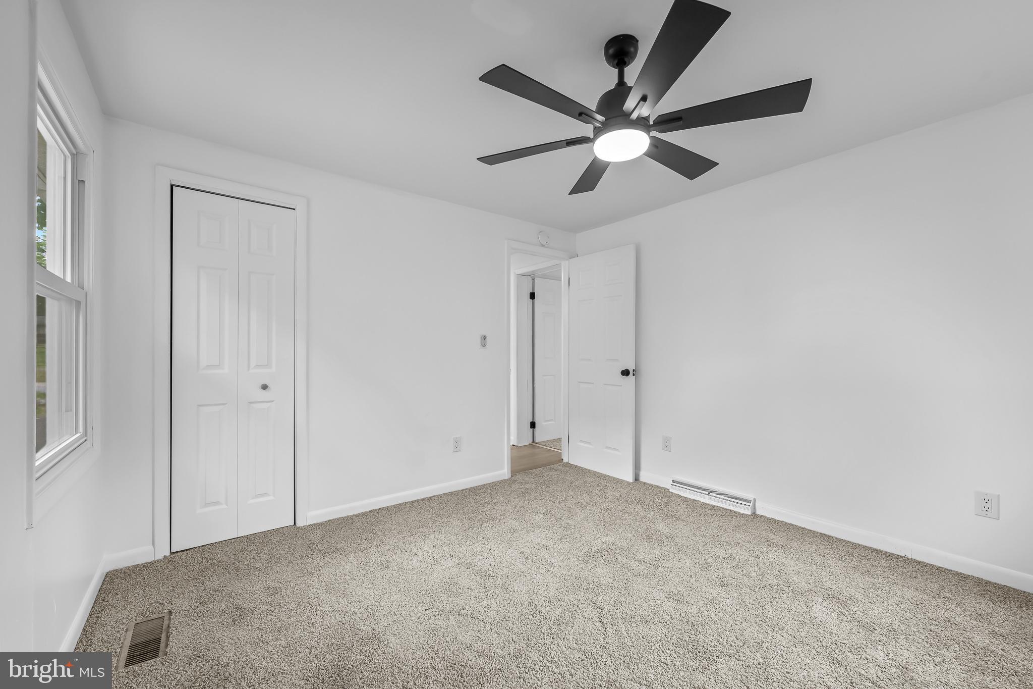 2358 Thomas Avenue Upper Chichester, PA 19014 - Photo 12 of 20