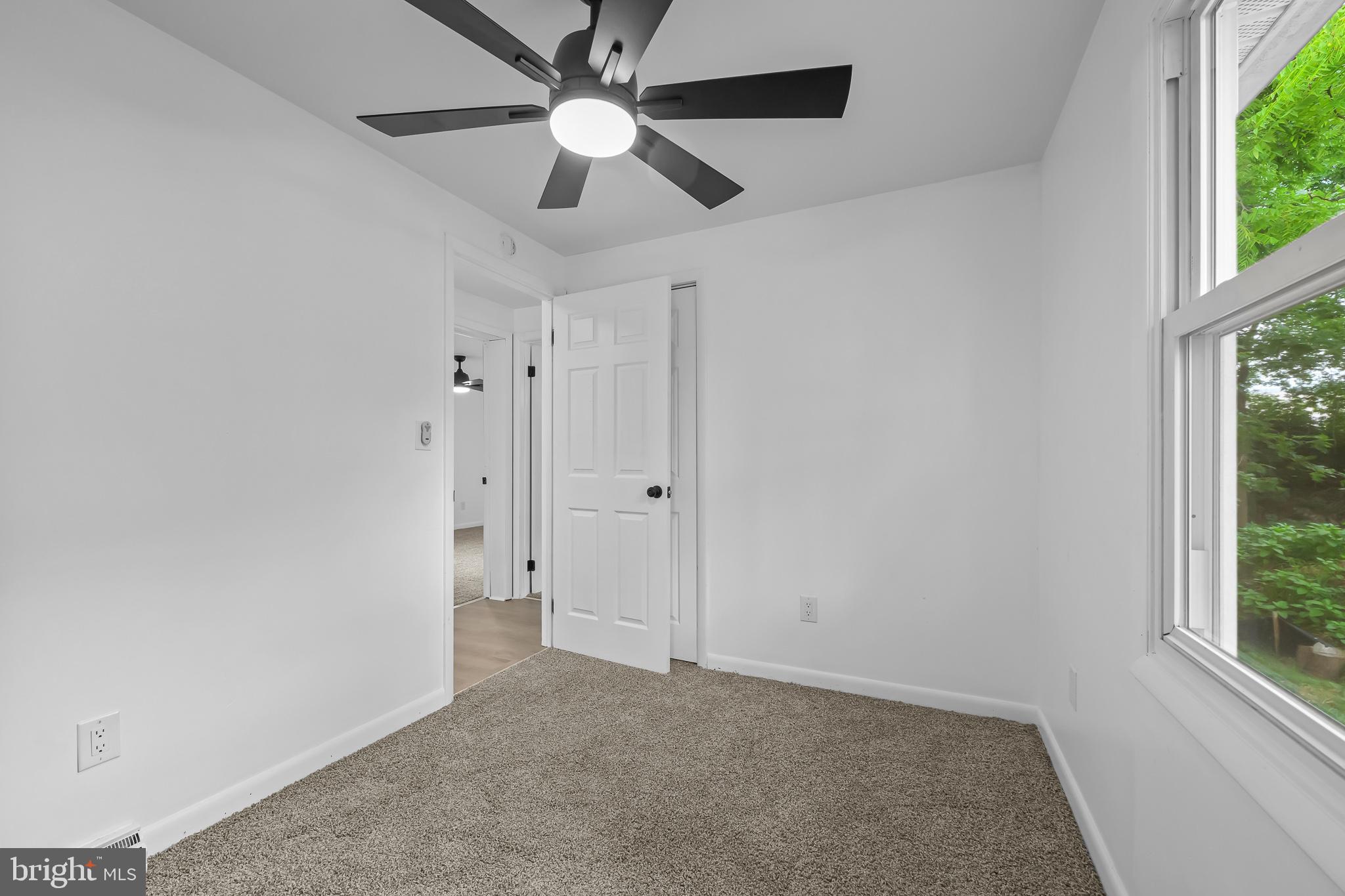 2358 Thomas Avenue Upper Chichester, PA 19014 - Photo 14 of 20