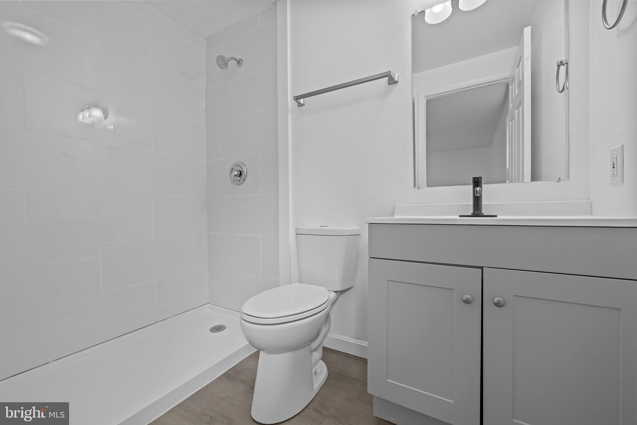 2358 Thomas Avenue Upper Chichester, PA 19014 - Photo 10 of 20