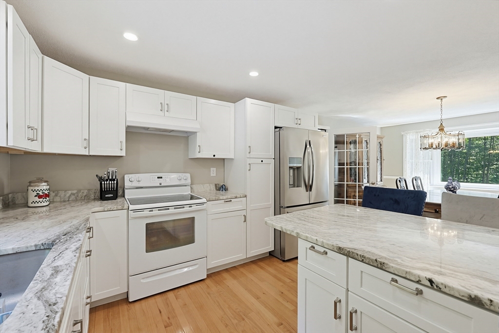 170 Rocky Hill Road Rehoboth, MA 02769 - Photo 11 of 42