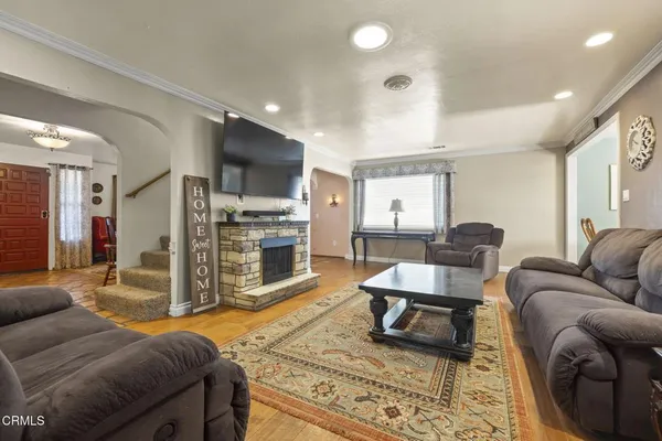 $1,050,000 | 258 Mara Avenue, Ventura, CA 93004