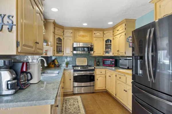 $1,050,000 | 258 Mara Avenue, Ventura, CA 93004