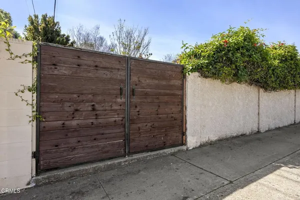 $1,050,000 | 258 Mara Avenue, Ventura, CA 93004