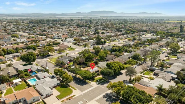 $1,050,000 | 258 Mara Avenue, Ventura, CA 93004