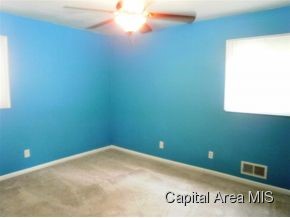 2014 Briarcliff Springfield, IL 62704 - Photo 12 of 15