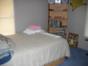 78 April Sound Addition Bedford, IN 47421 - Photo 2 of 5 Gallery Image 2