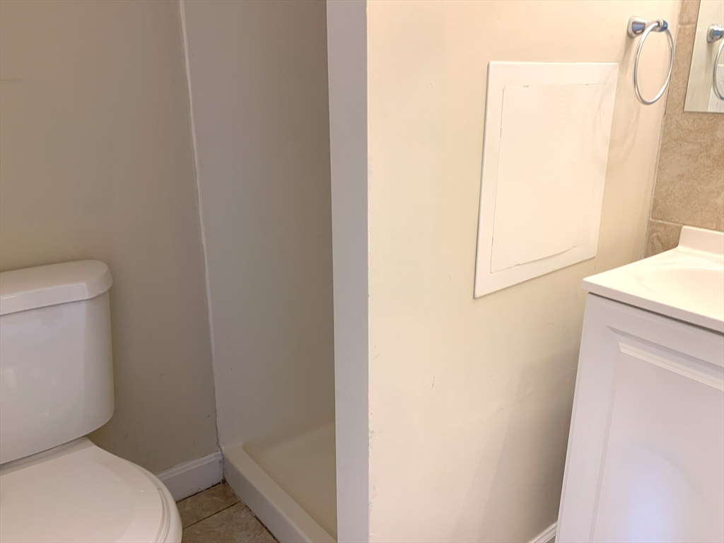 7 Wildes Road Chelmsford, MA 01824 - Photo 13 of 22