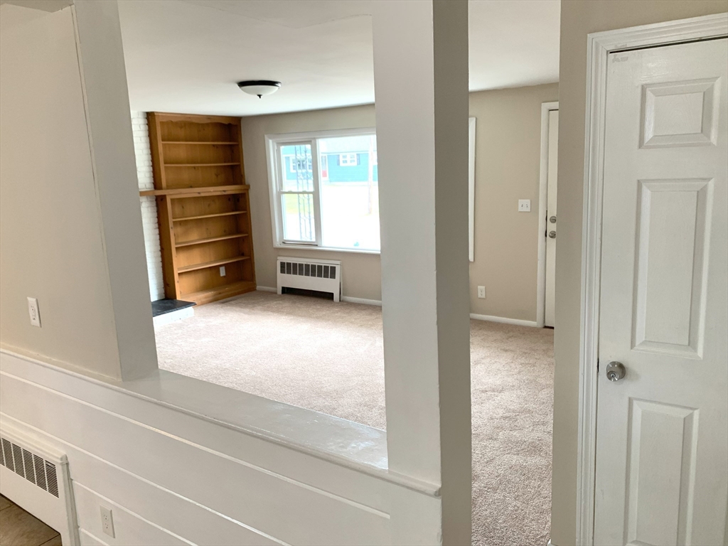 7 Wildes Road Chelmsford, MA 01824 - Photo 8 of 22