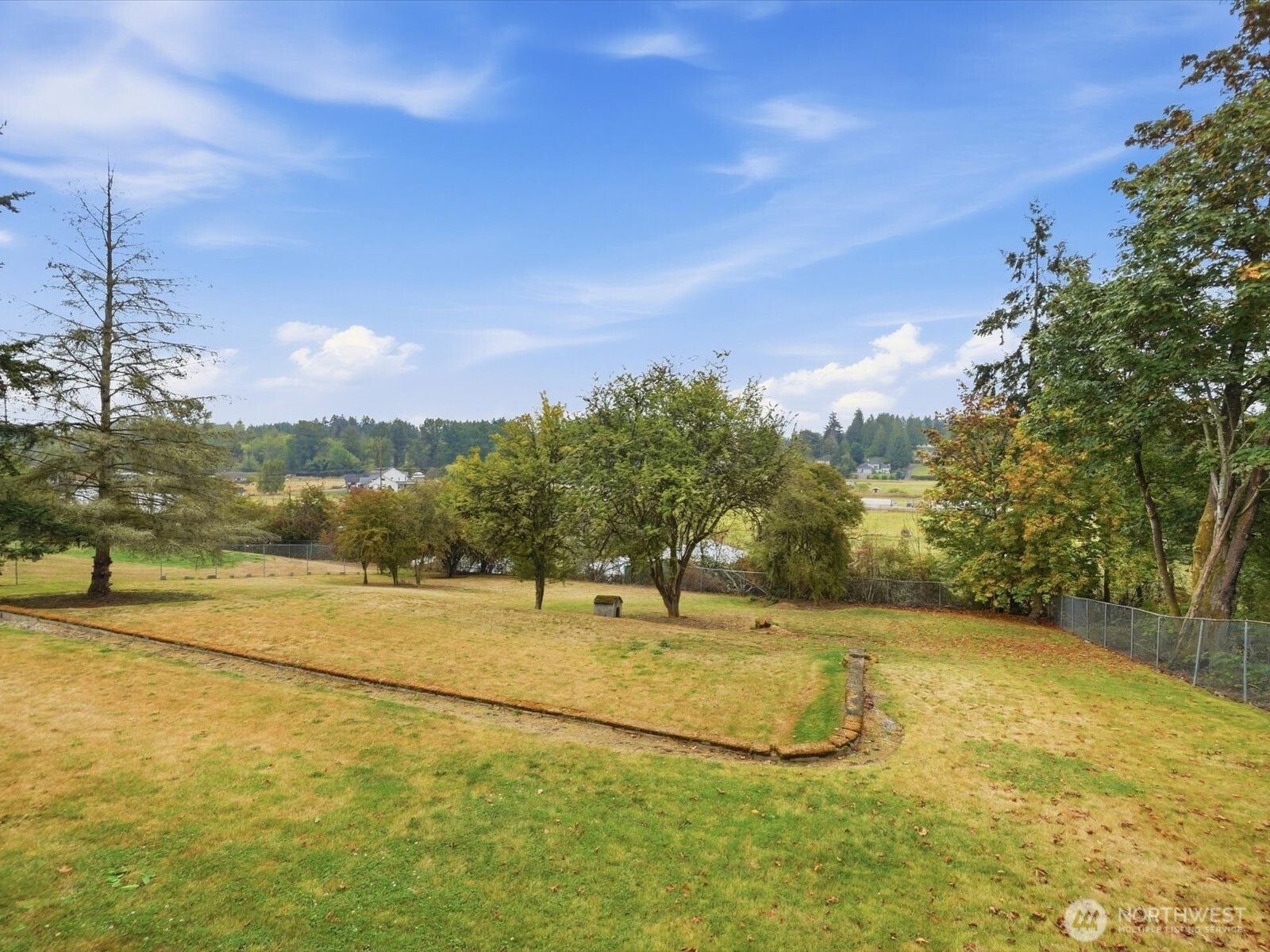 6513 Waller Road East Tacoma, WA 98443 - Photo 33 of 39 Gallery Image 33