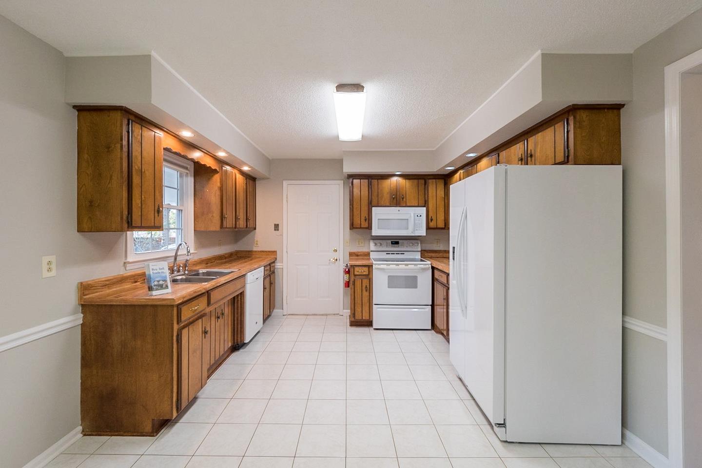 3154 Highgate Road Murfreesboro, TN 37129 - Photo 2 of 14 Gallery Image 2