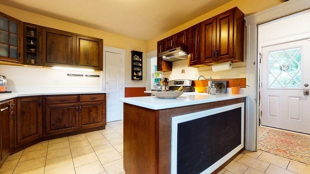 7 Maplewood Road Worcester, MA 01602 - Photo 23 of 42