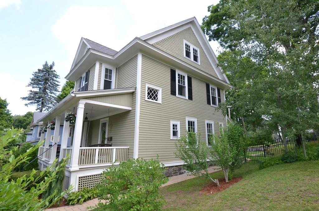 7 Maplewood Road Worcester, MA 01602 - Photo 3 of 42