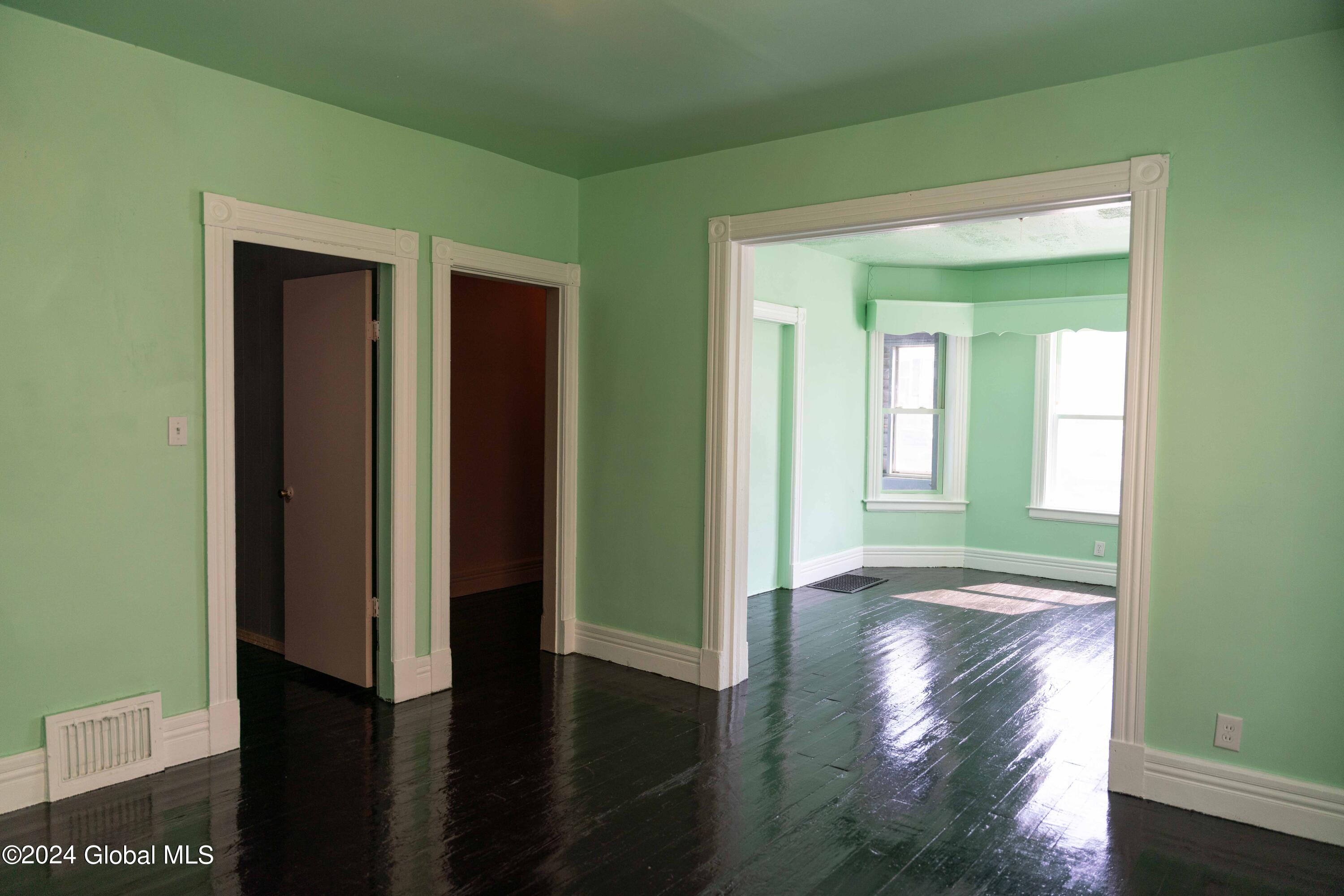 1627 Van Vranken Avenue Schenectady, NY 12308 - Photo 36 of 43 1627 Van Vranken-62