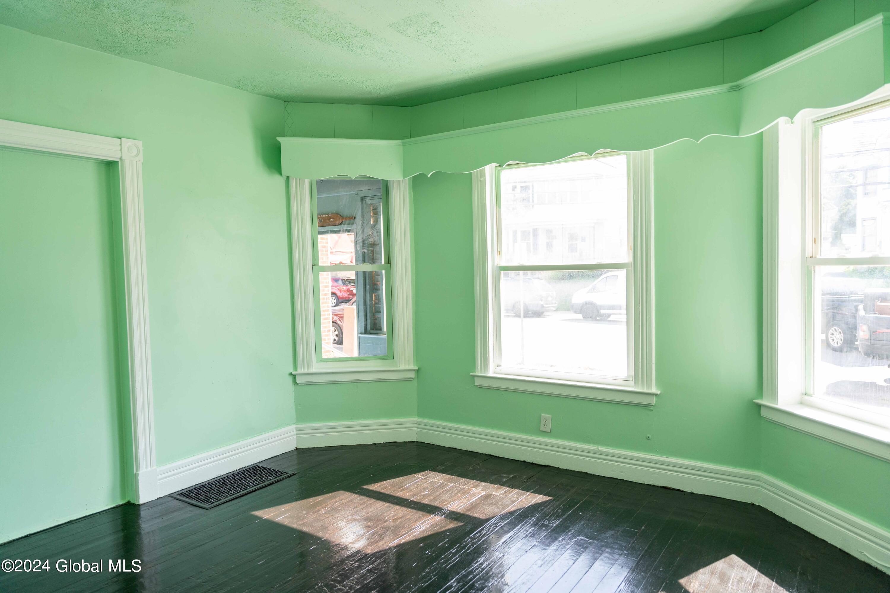 1627 Van Vranken Avenue Schenectady, NY 12308 - Photo 37 of 43 1627 Van Vranken-63